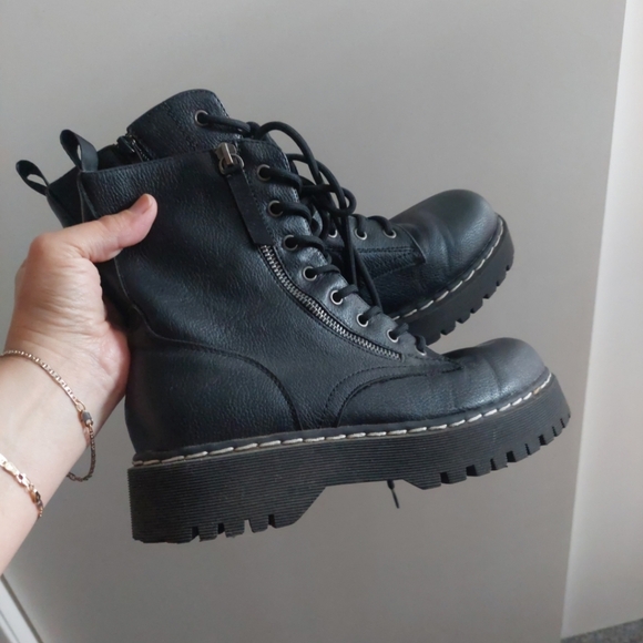 90s Y2K Union Bay Combat Boots Lace/Zip Up Lug Sole Punk Goth Grunge Metal 9 - Picture 4 of 11